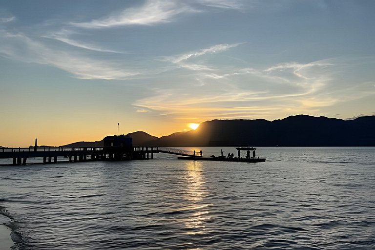 Viver a Ilha – Chalé Equipado Perequê 250m Mar