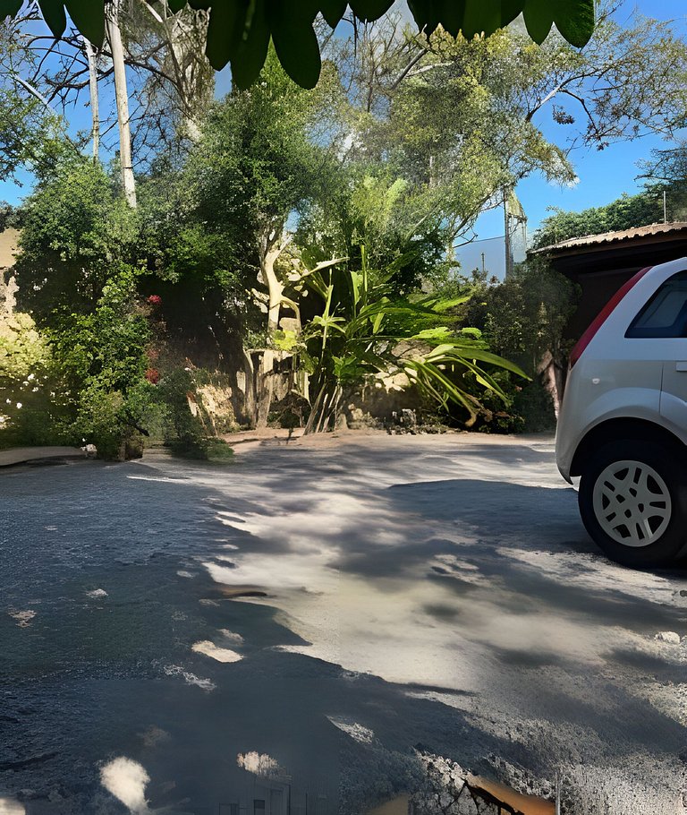 Viver a Ilha – Chalé Equipado Perequê 250m Mar