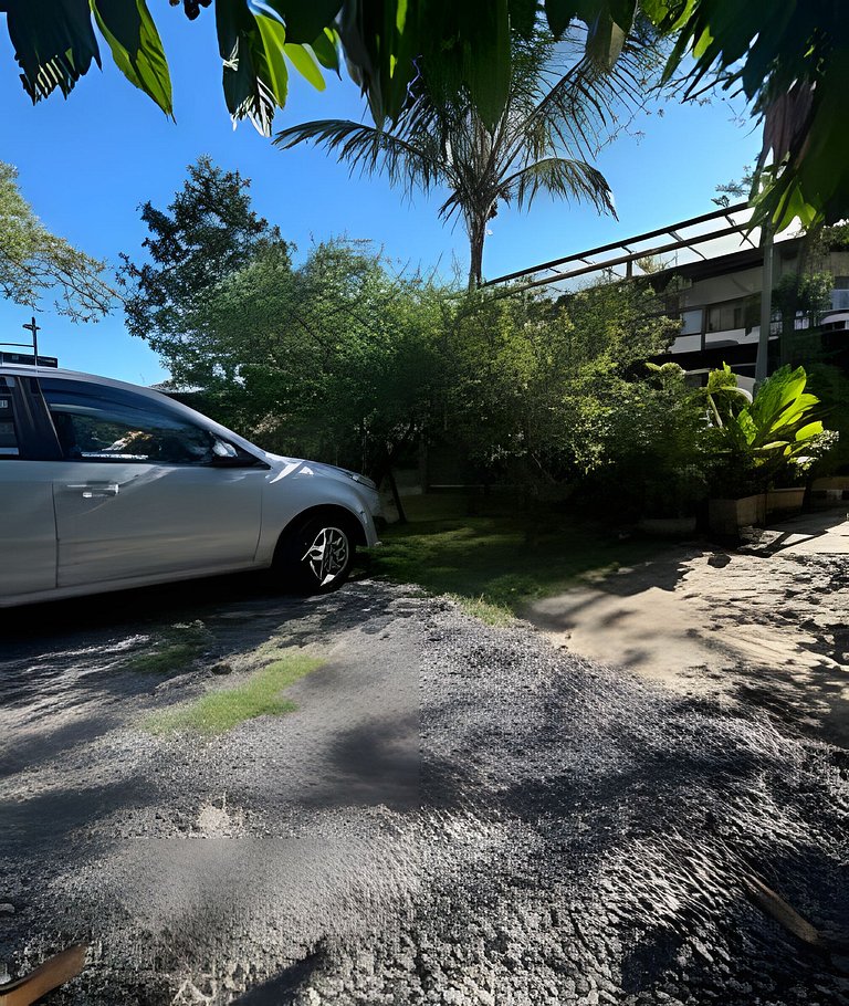 Viver a Ilha – Chalé Equipado Perequê 250m Mar