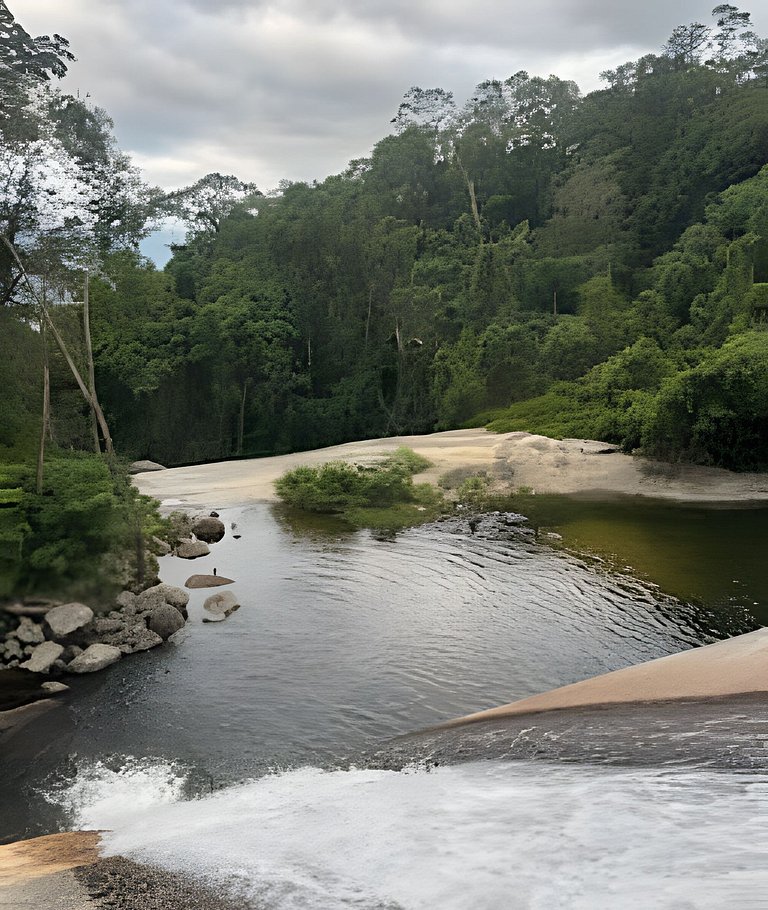 Viver a Ilha – Chalé Equipado Perequê 250m Mar